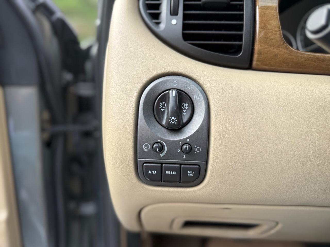 Jaguar X-Type 2 litri V6 24V BENZINA Executive