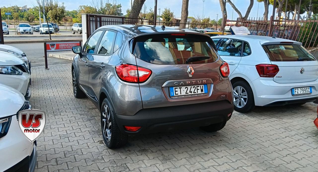 RENAULT CAPTUR 900 BENZ -PREZZO PROMO!