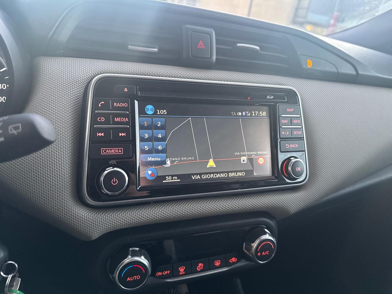 Nissan Micra N-Connecta 0.9 IG-T 90 #9397