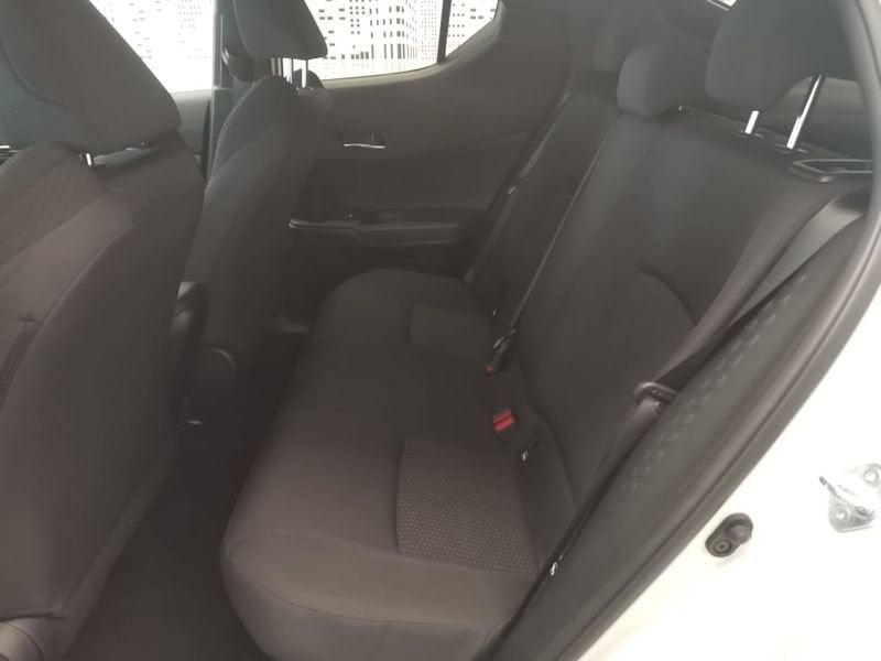 Toyota C-HR C-HR 1.8 Hybrid E-CVT Trend