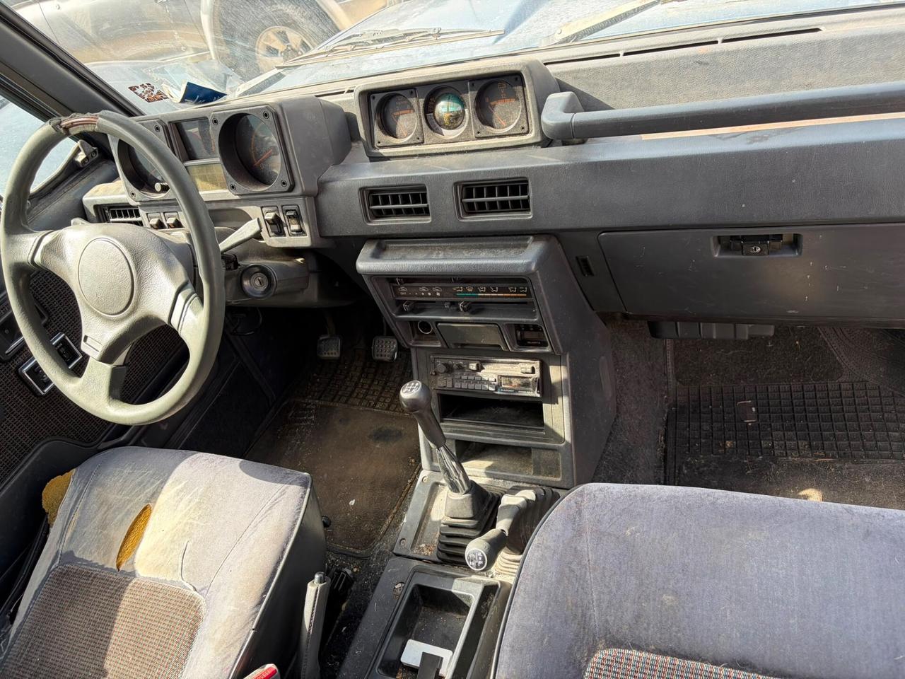 Mitsubishi Pajero 2.5 TDI Metal-top