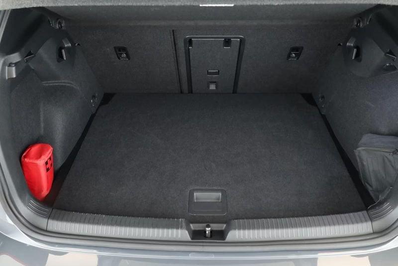 Volkswagen Golf Golf 2.0 TSI GTI DSG TETTO BLACK STYLE HEAD-UP CAMERA LED 19"