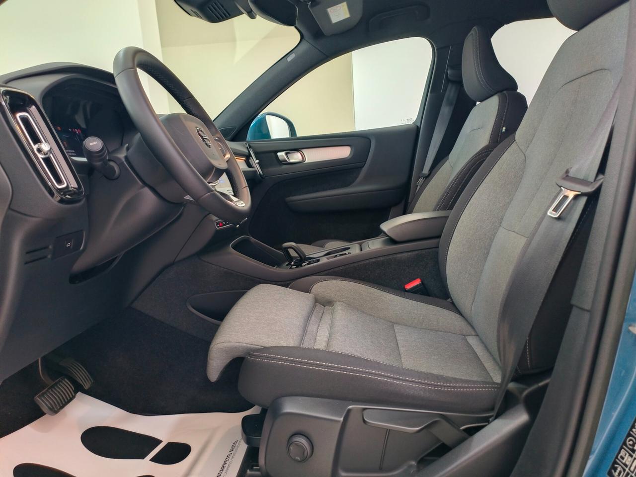 Volvo XC40 B3 automatico Core