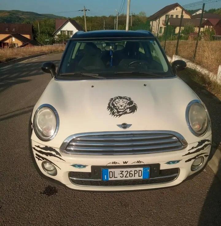 Mini Cooper D Clubman 1.6 16V Salt