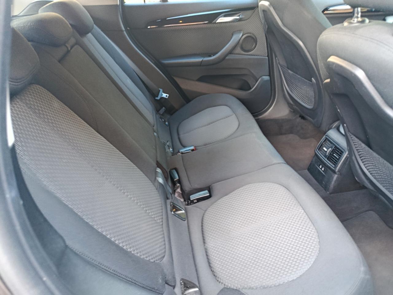Bmw X1 sDrive18d xLine