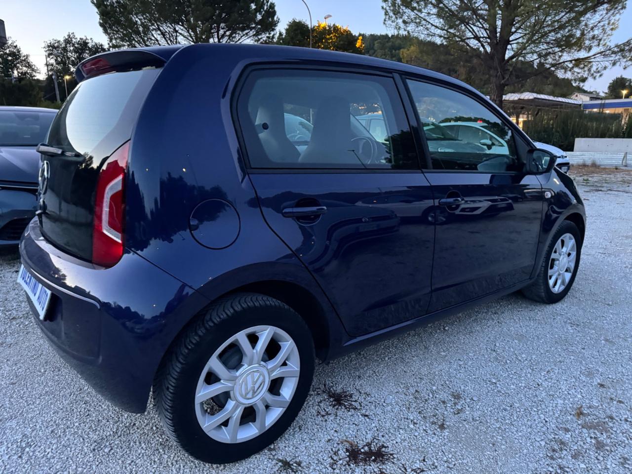 Volkswagen up! 1.0 5p. eco high BlueMotion Technology