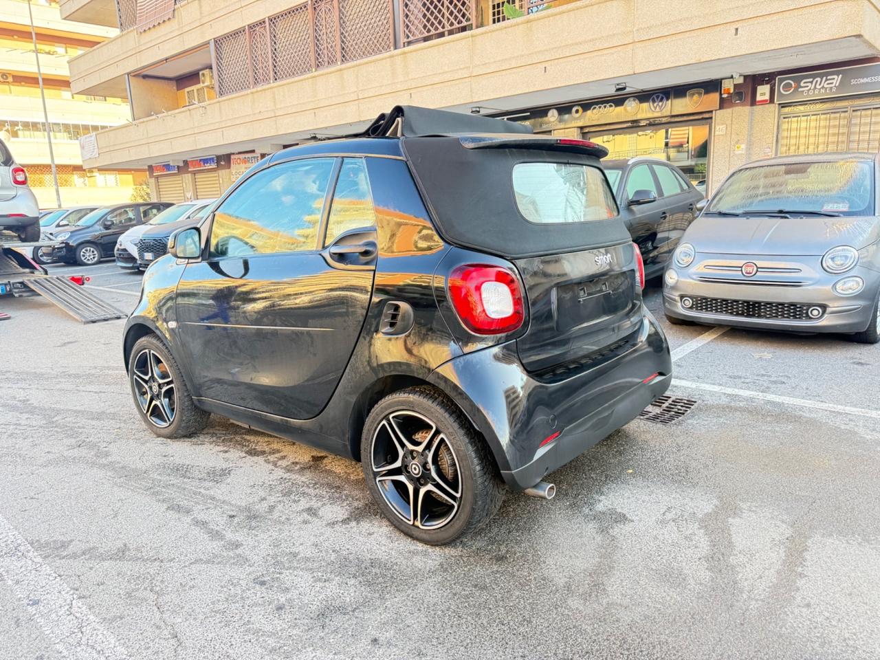 Smart ForTwo 90 0.9 T twinamic cabrio Prime LED PDC NAVI KAMERA PACK SPRT CERCHI 16 BLUETOOTH