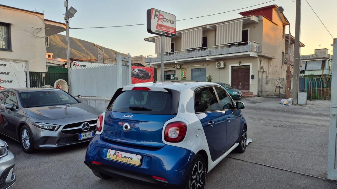 Smart ForFour 90 0.9 Turbo Youngster
