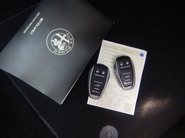 ALFA ROMEO Stelvio 2.2 Turbodiesel 190 CV AT8 RWD Business