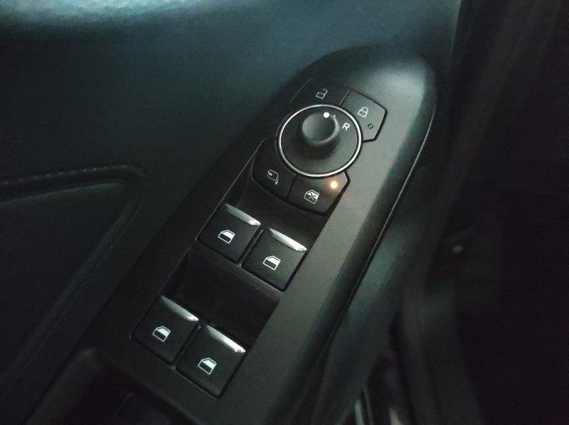 FORD Focus 4ª serie - Focus 1.5 EcoBlue 115 CV automatico 5p. ST-Line