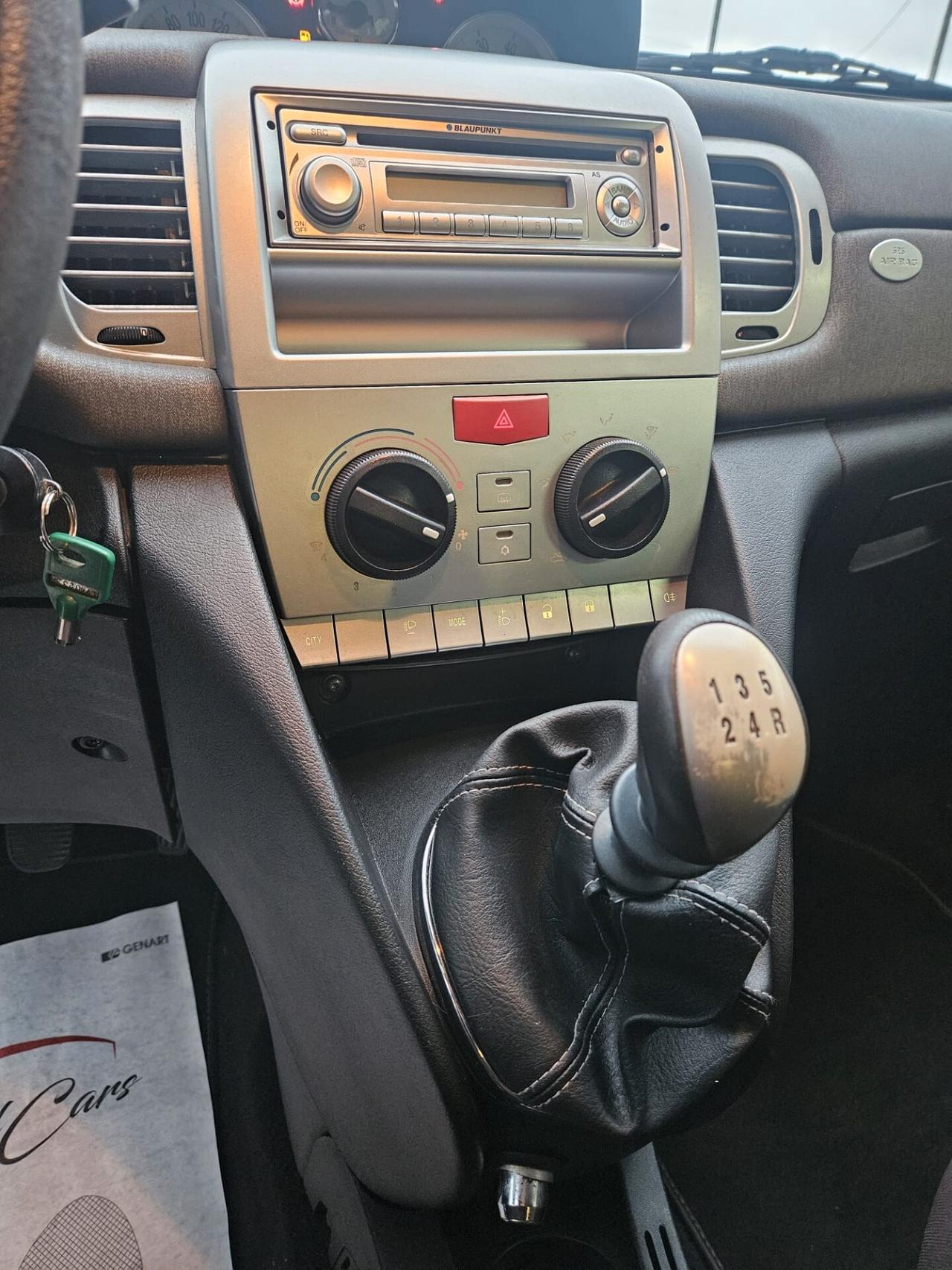 Lancia Ypsilon 1.2 69cv Diva