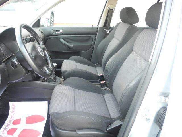 VOLKSWAGEN Golf 1.6 16v 105cv 5p. Comfortline - OK NEOPATENTATI