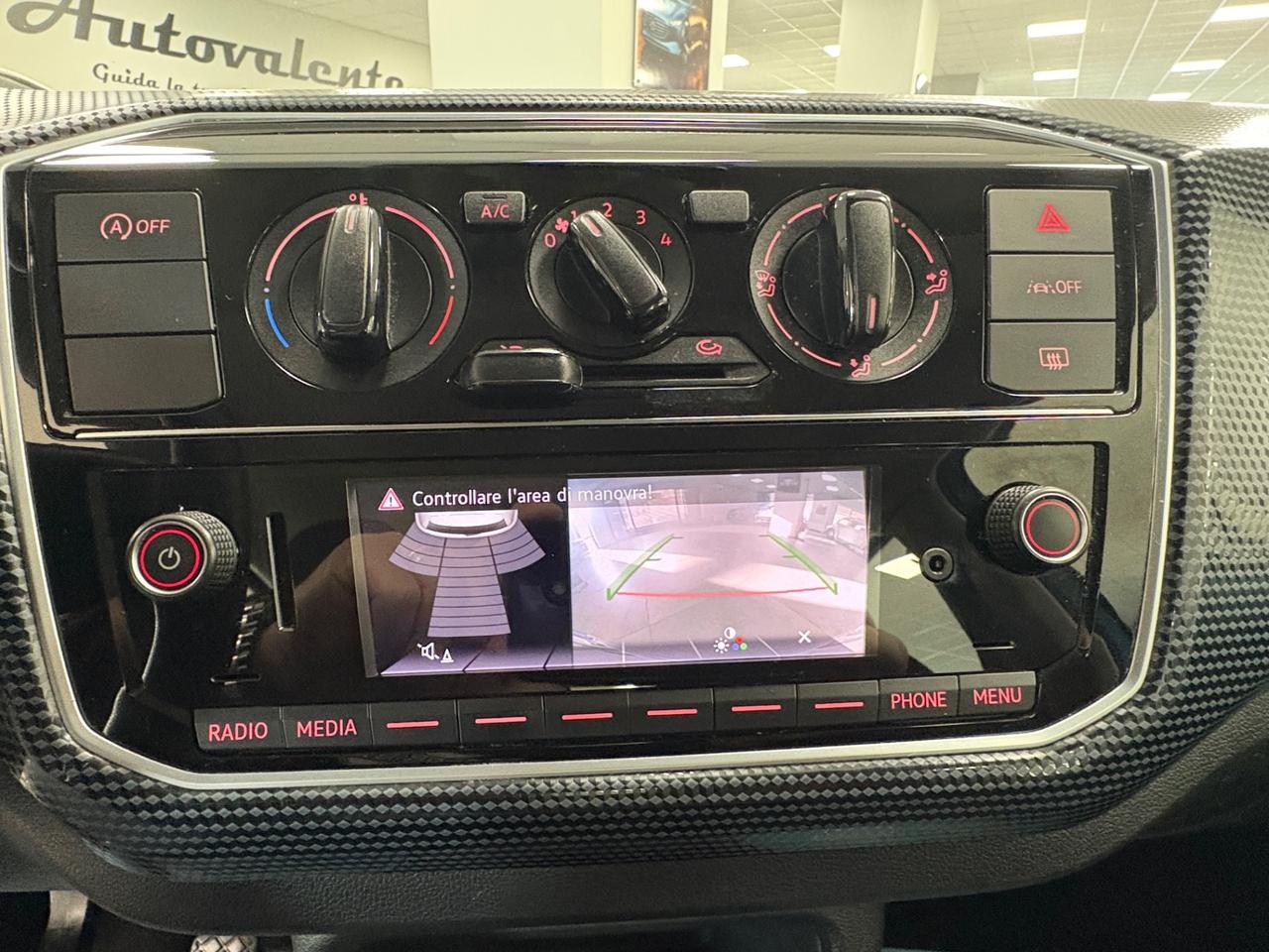 Volkswagen up! 1.0 benzina 65cv 2022 km 80000