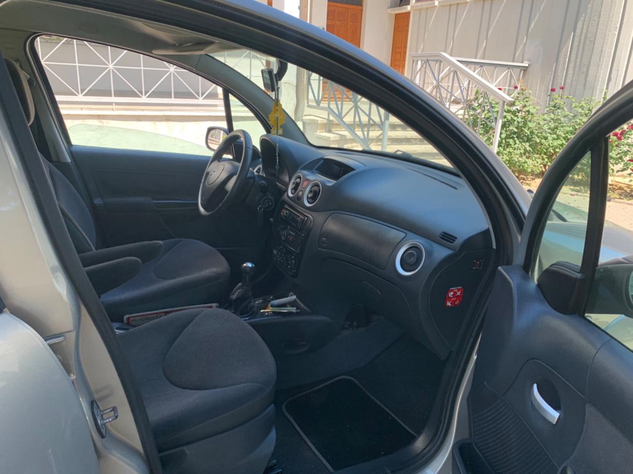 Neopatentati 1.4 5 porte metano di serie