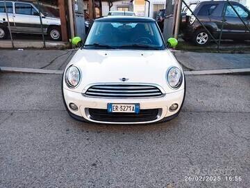 Mini 1.6 16V One (72kW)