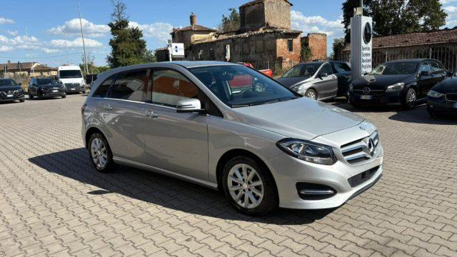 MERCEDES-BENZ B 180 d Business X NEOPATENTATI UNICO PROPRIETARIO