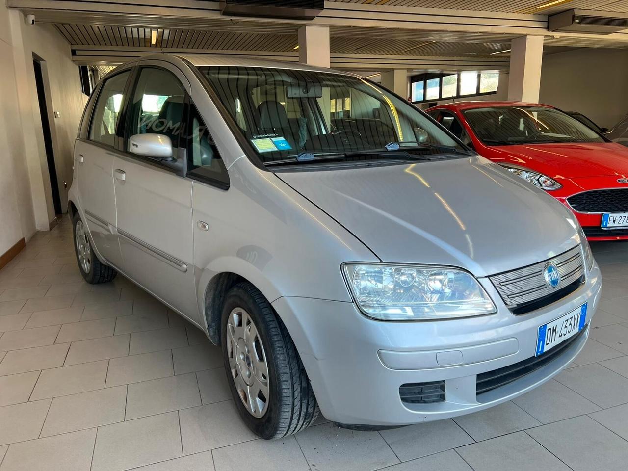 Fiat Idea 1.3 Multijet 16V 70 CV BlackEnergy