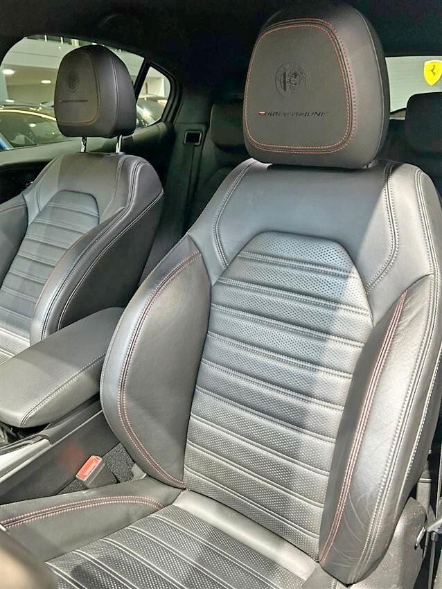Alfa Romeo Stelvio 2.2 Turbodiesel 210 CV AT8 Q4 Competizione