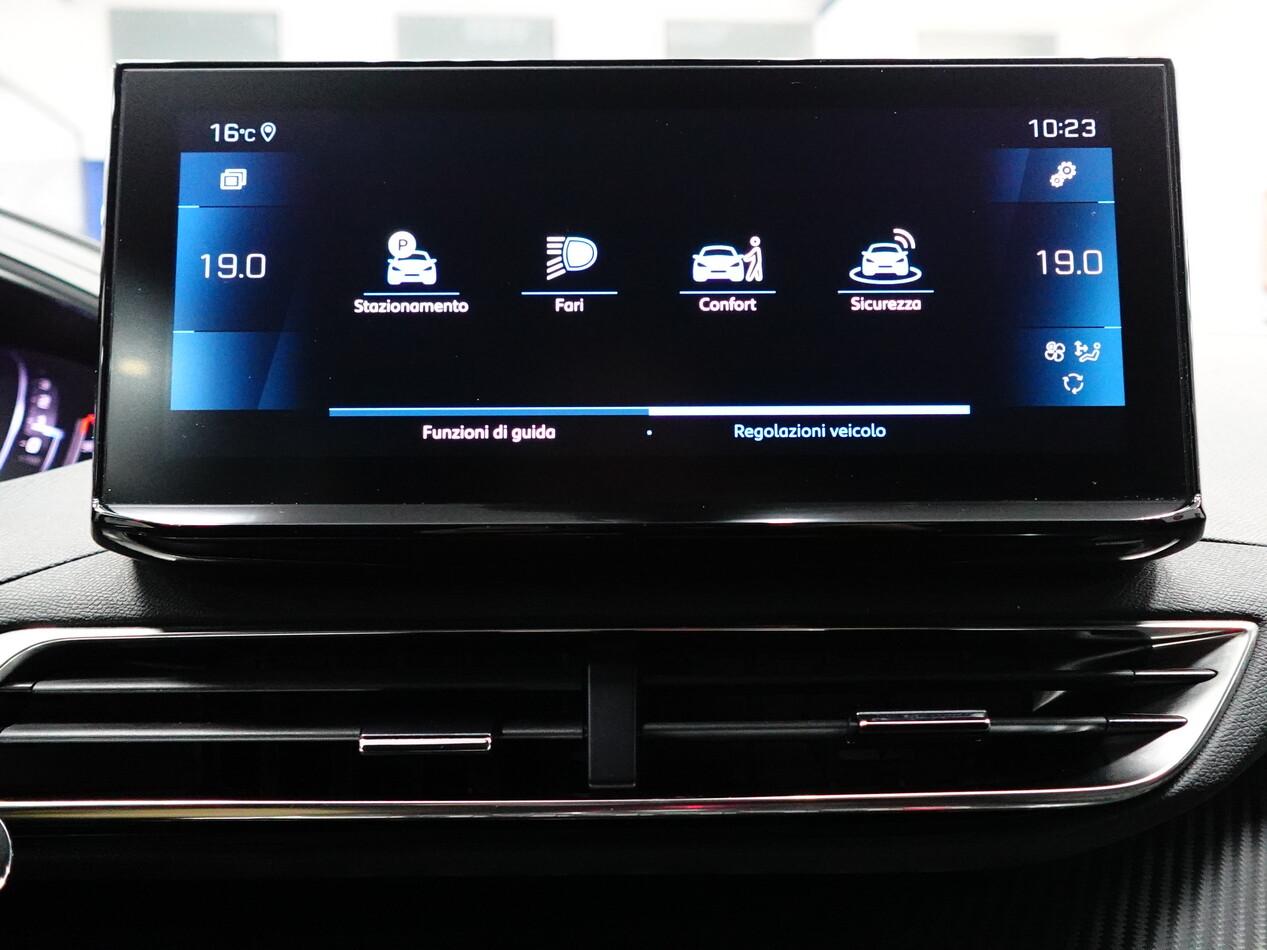 Peugeot 3008 II 1.5 BlueHDI 130 CV EAT8 ALLURE PACK