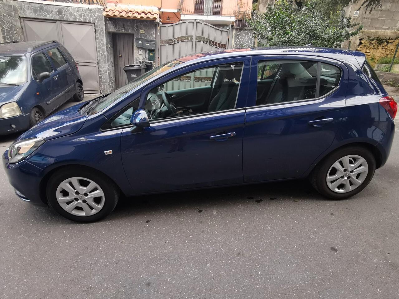 Opel Corsa 1.2 5 porte 2015