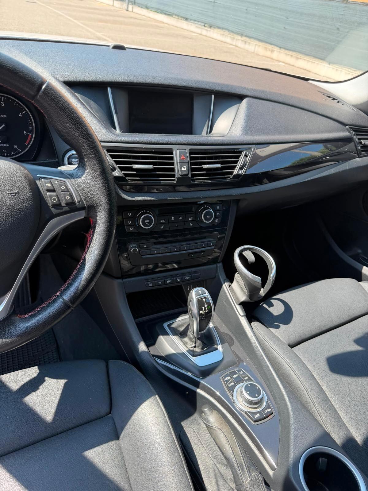 BMW X1 2.0 xdrive - AUT. - 4X4 - NAV. - 12 MESI DI GARANZIA -