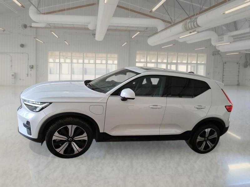 VOLVO XC40 T4 Recharge Plug-in auto Ultimate Bright