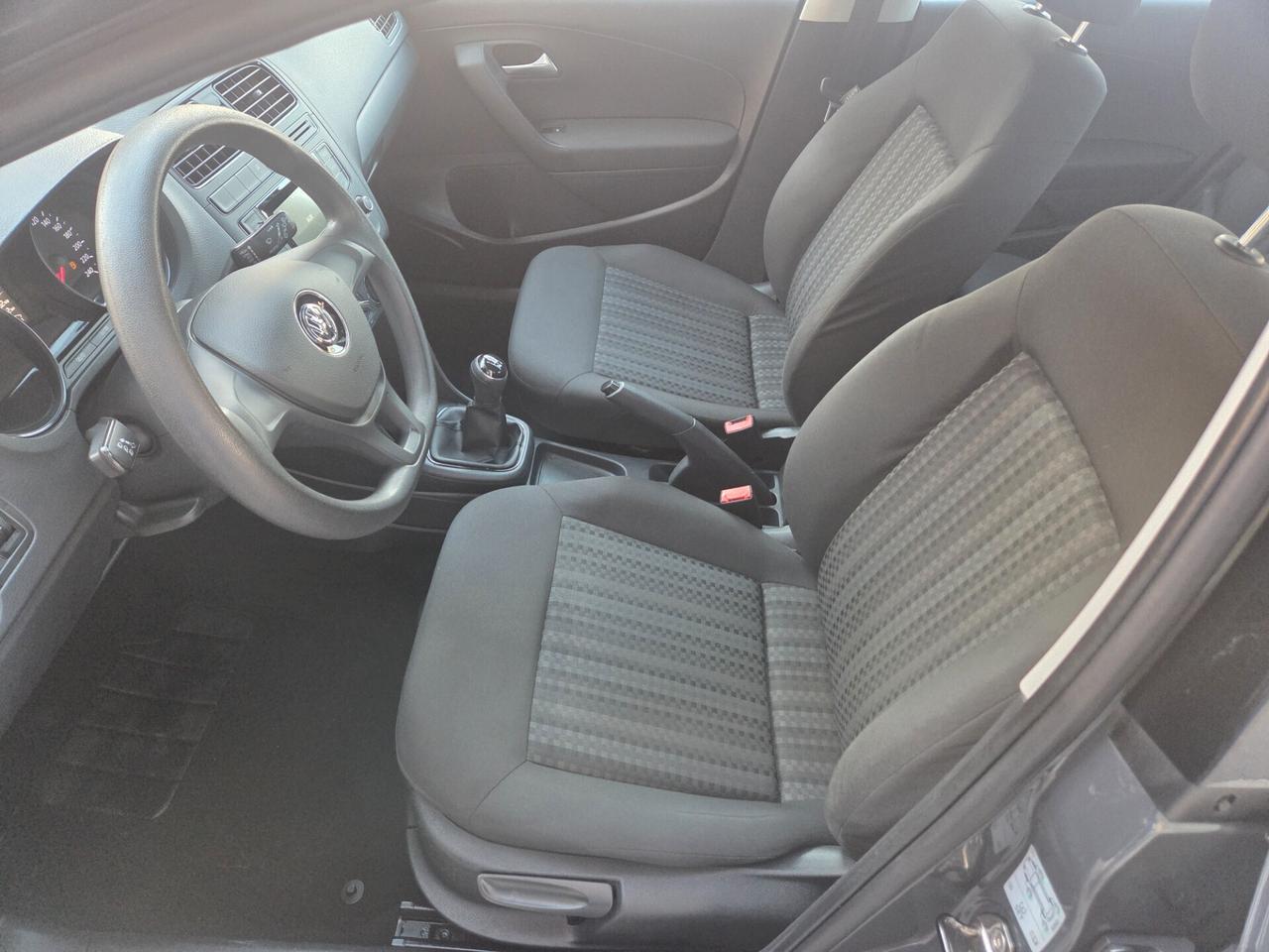 VW POLO ANNO 2015 1.0 BENZ 60 CV KM 100000 CERTIF