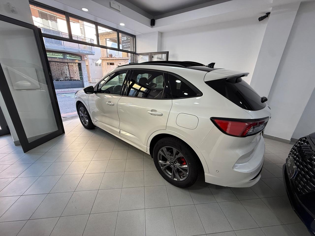 Ford Kuga 2.0 EcoBlue Hybrid 150 CV 2WD ST-Line