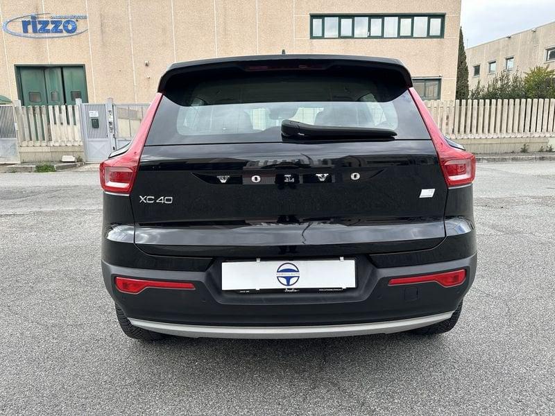 Volvo XC40 T5 Plug-in Hybrid Recharge R-Design MY21