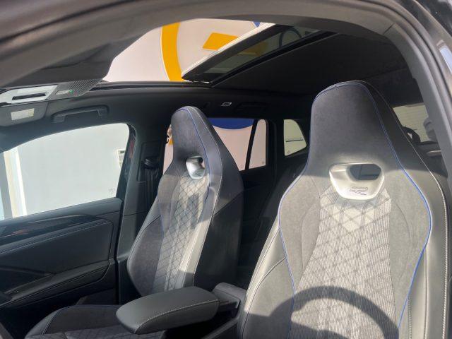 VOLKSWAGEN Tiguan 2.0 TDI 150 CV DSG R-Line Plus da ?519,00 mensili
