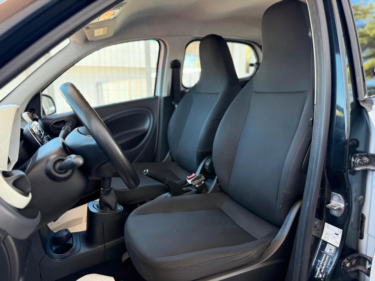 Smart ForFour 60 1.0 Black Passion