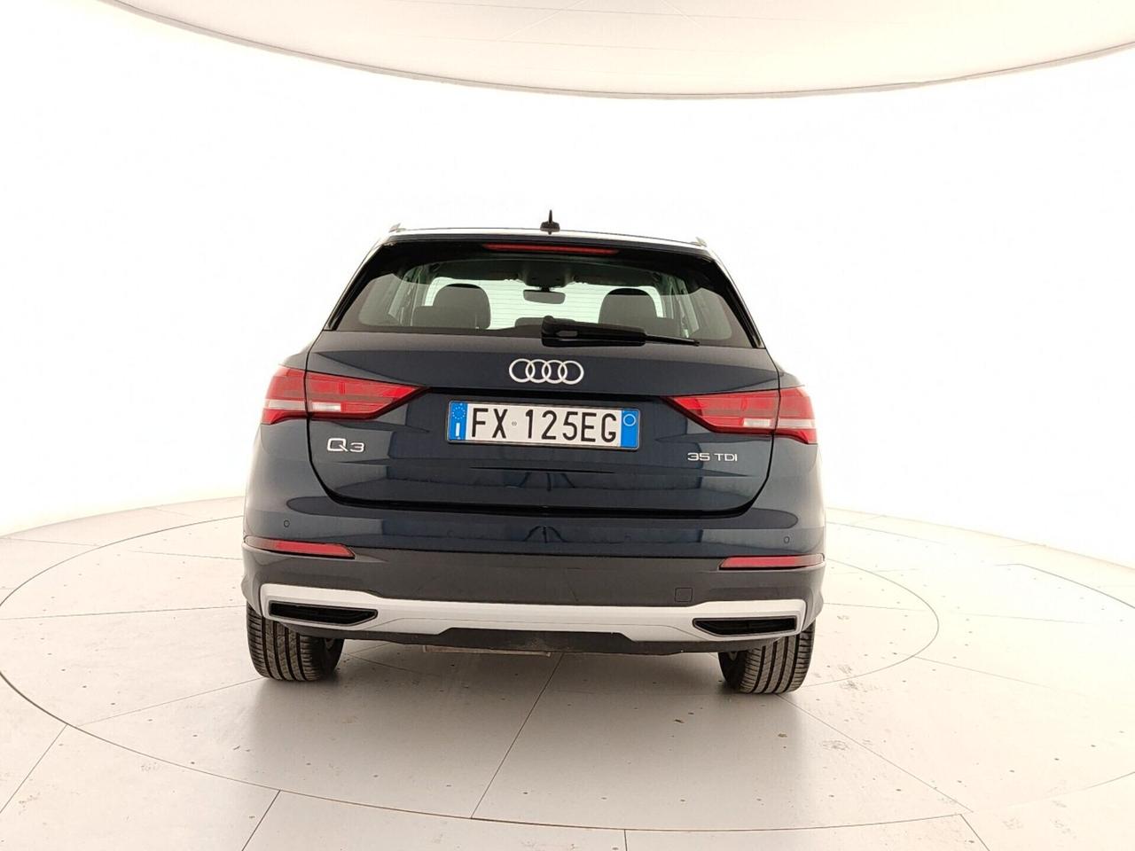 Audi Q3 35 TDI S tronic Business Advanced