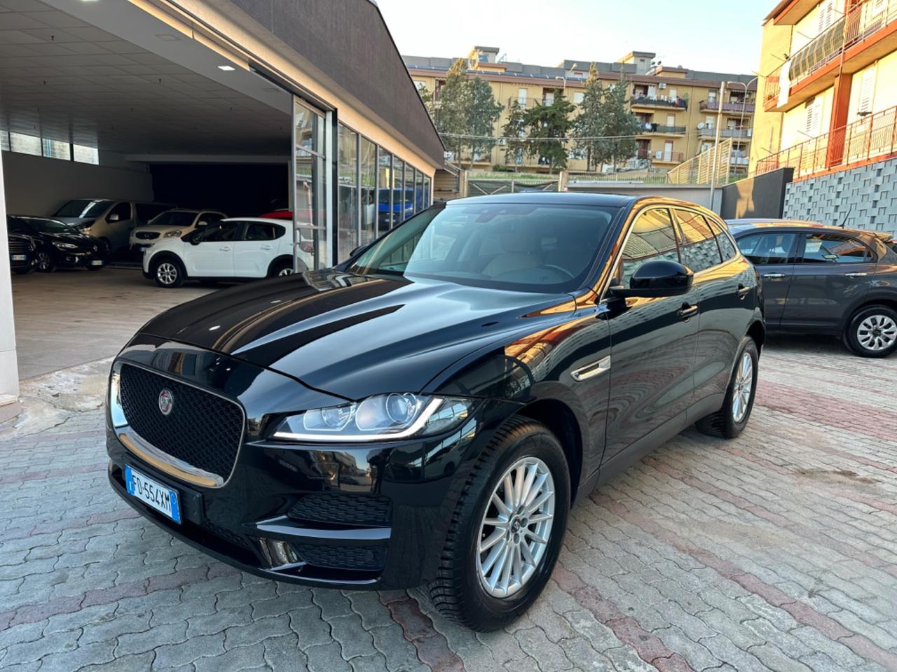 Jaguar F-Pace 2.0 D 180 CV AWD Prestige Virtual Navi 2016