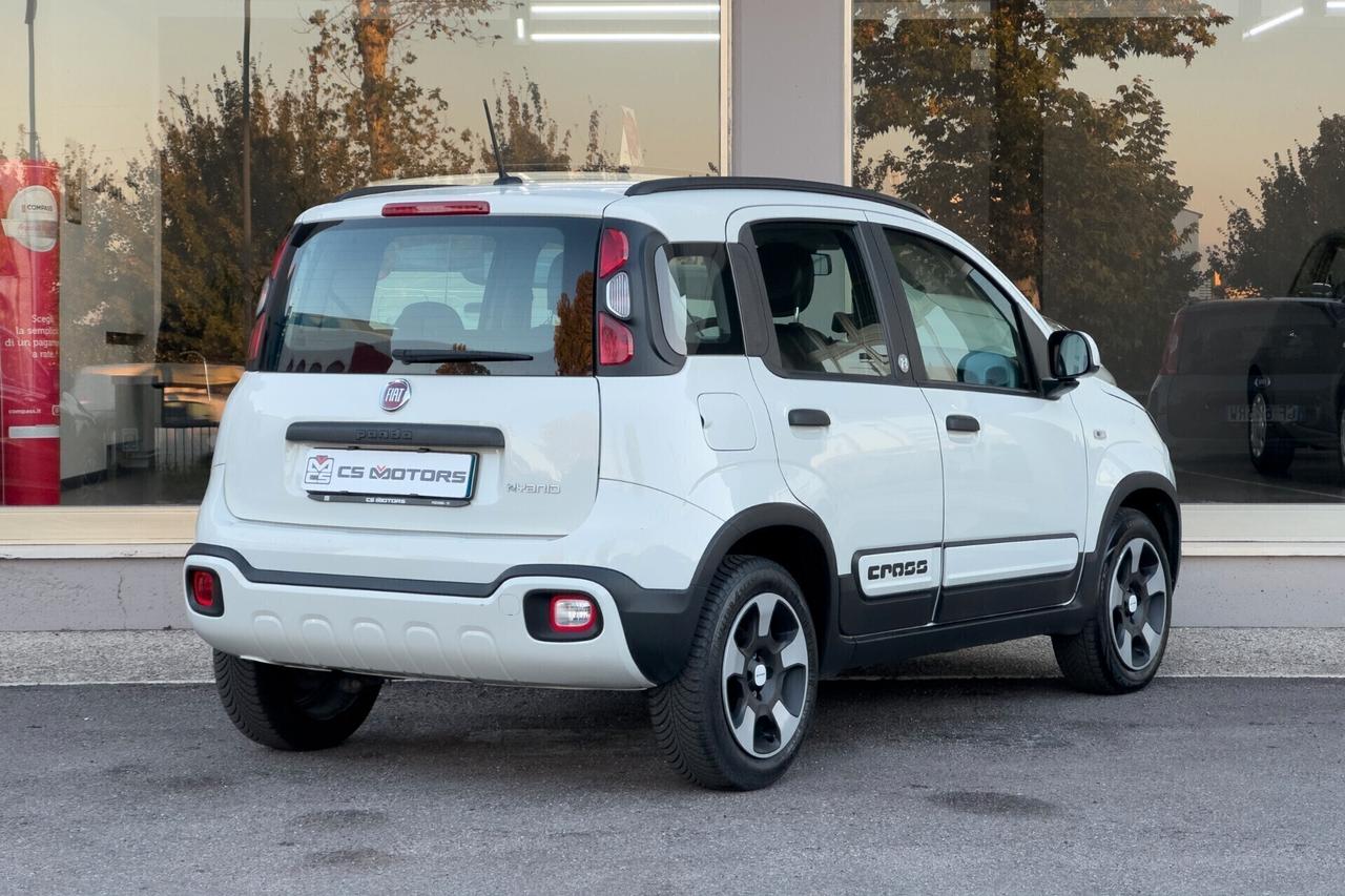 Fiat Panda CROSS BENZINA Hybrid 70 cv
