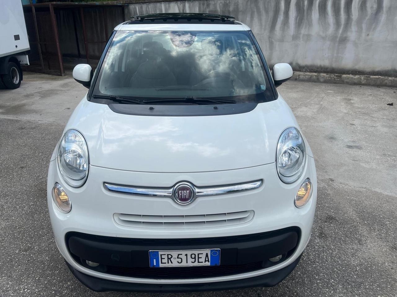 Fiat 500 L-1.6 mjt lounge-tetto apr-2013