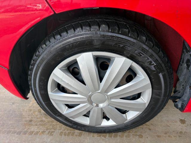 TOYOTA Aygo 1.0 12V VVT-i 5 porte OK NEOPATENTATI 5 PORTE