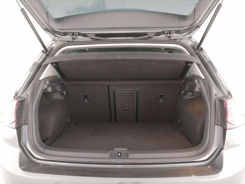 Volkswagen Golf 5p 1.5 tgi Executive 130cv dsg