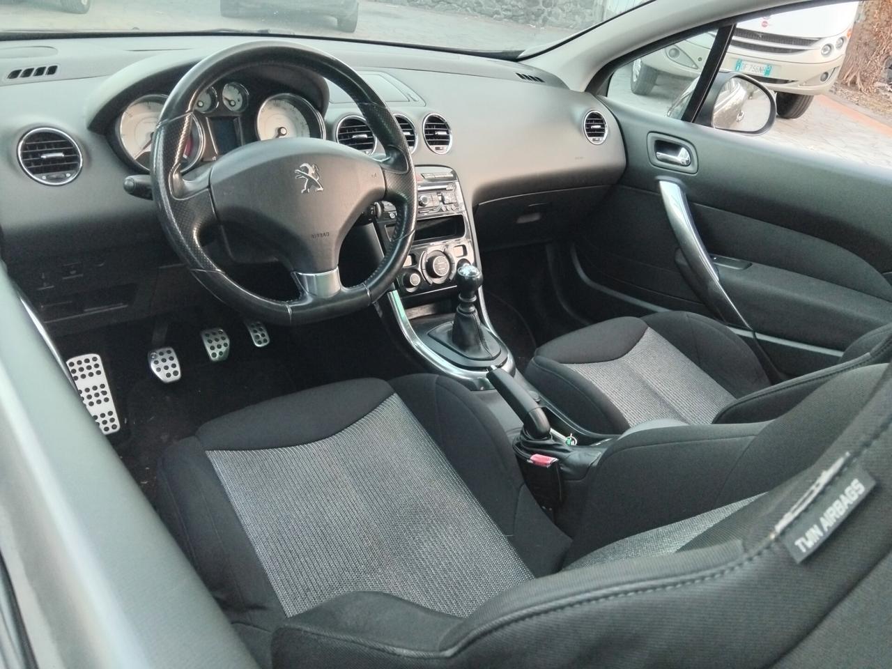 Peugeot 308 1.6 e-HDi 112CV Stop&Start CC Allure