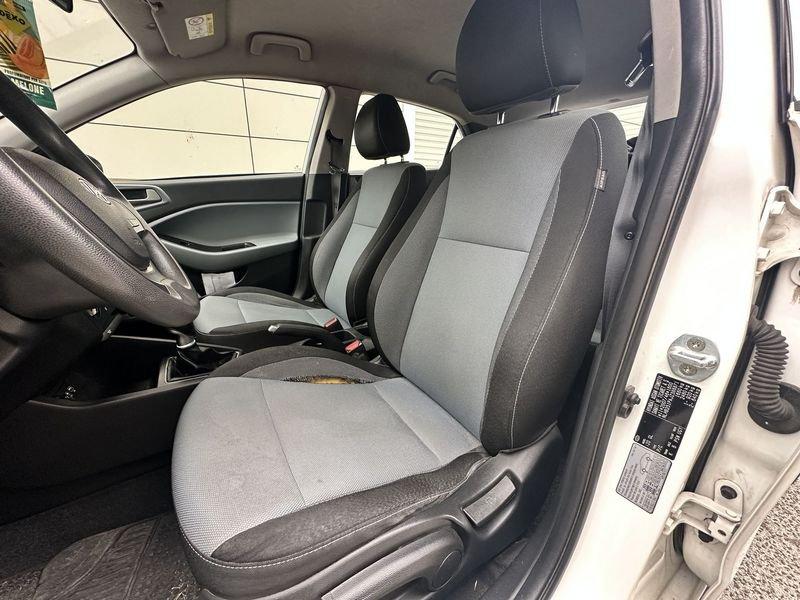 Hyundai i20 1.1 CRDi 75cv Active