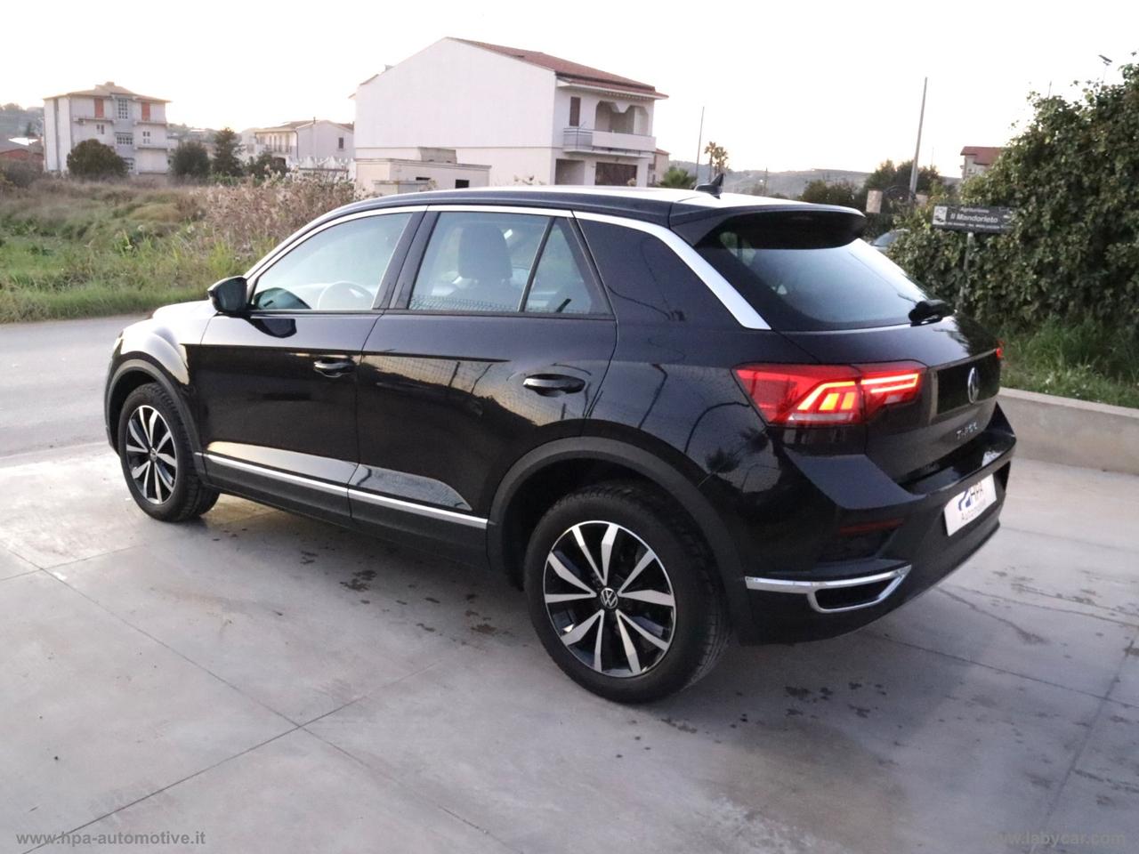 VOLKSWAGEN T-Roc 2.0TDI LED NAVI VIRTUAL CARPLAY