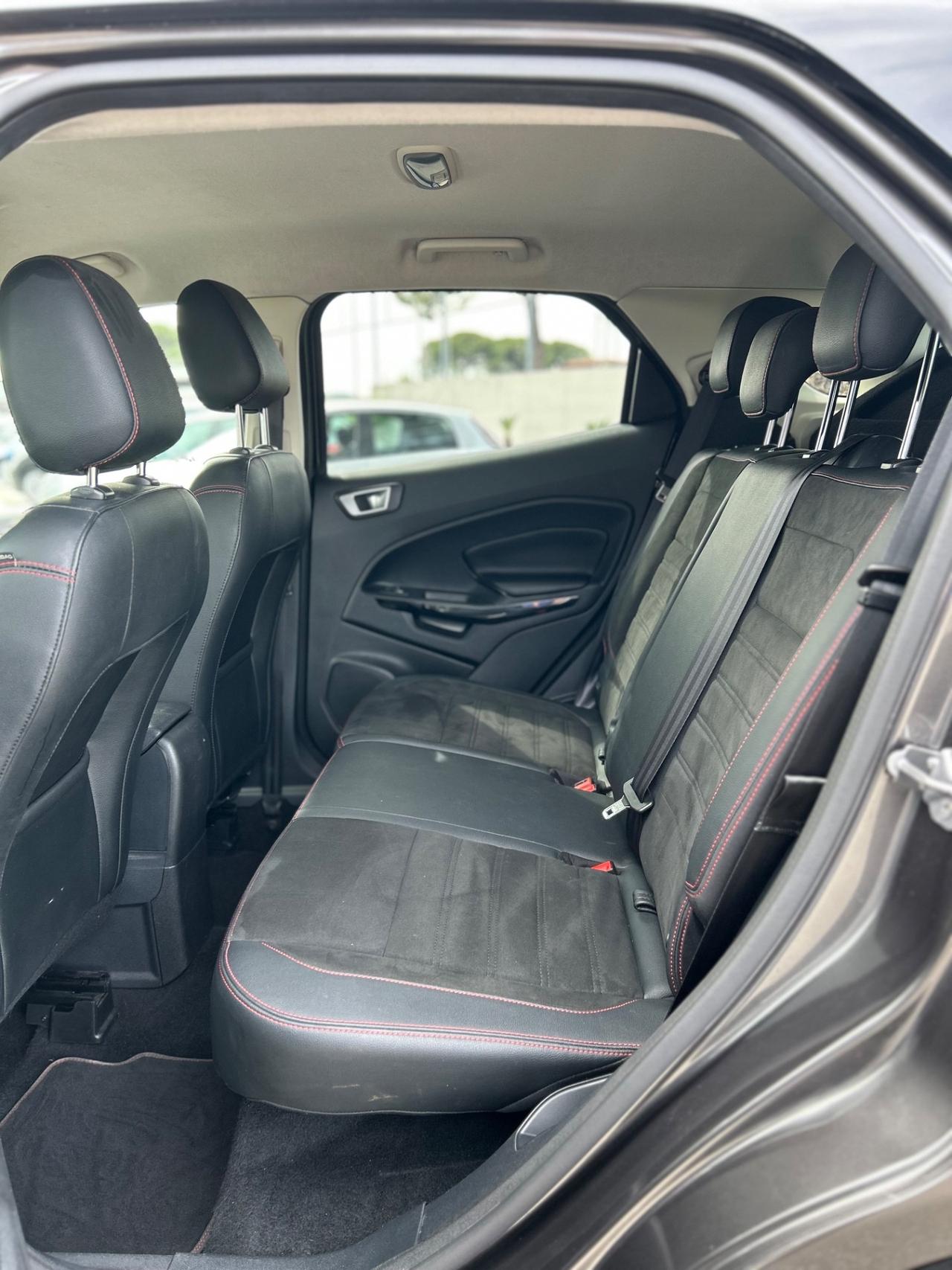 Ford EcoSport 1.5 ST-Line Black Edition