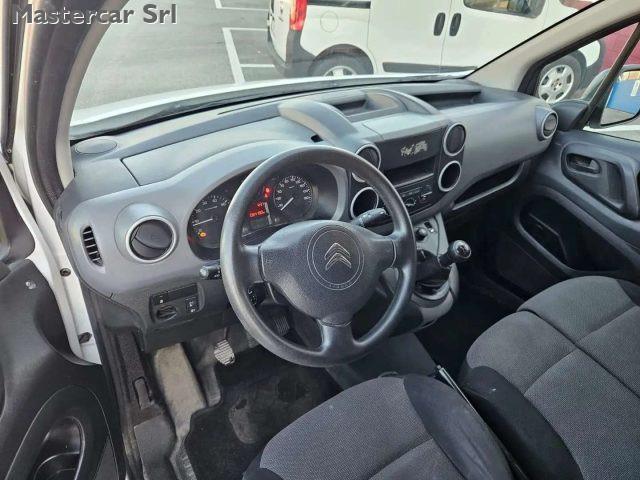 CITROEN Berlingo 3 POSTI Berlingo BlueHDi 100 Club Van TG : FL463RZ