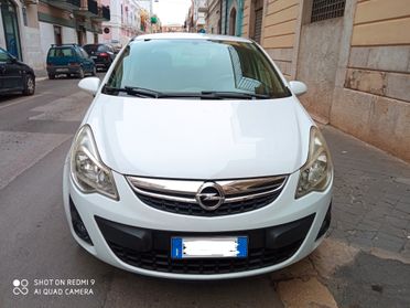 Opel Corsa 1.2 5 porte Cosmo