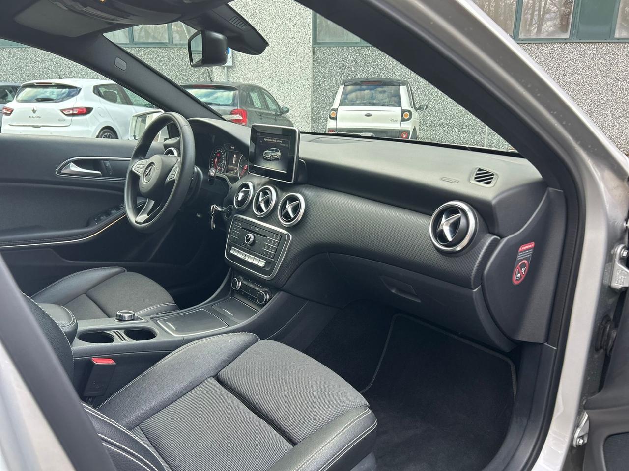 Mercedes-benz A 160 d Automatic Premium*SOLO 66000KM*