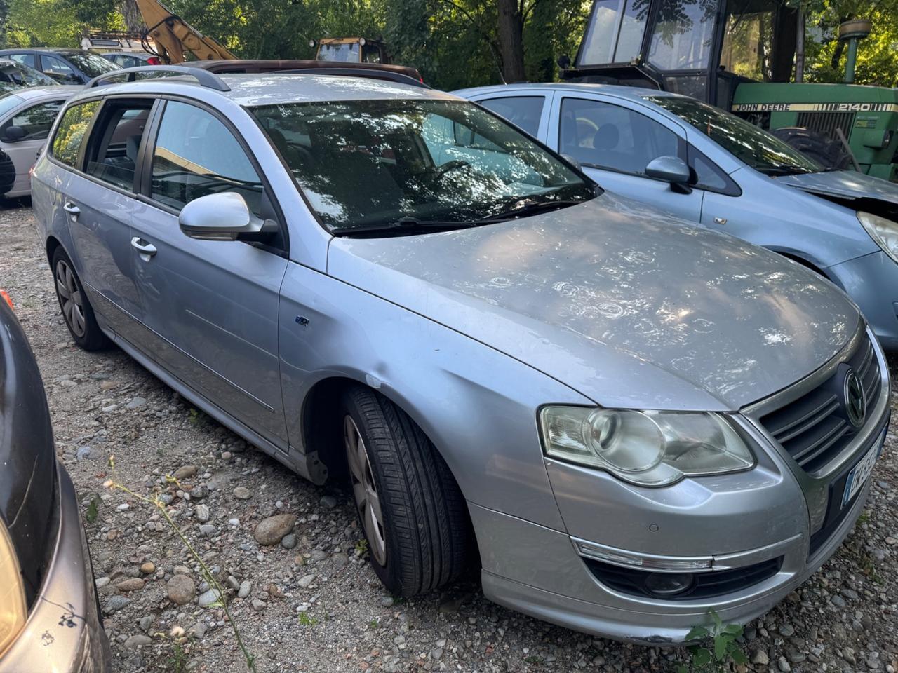 Volkswagen Passat 2.0 TDI DPF Var. Highline Comerciante