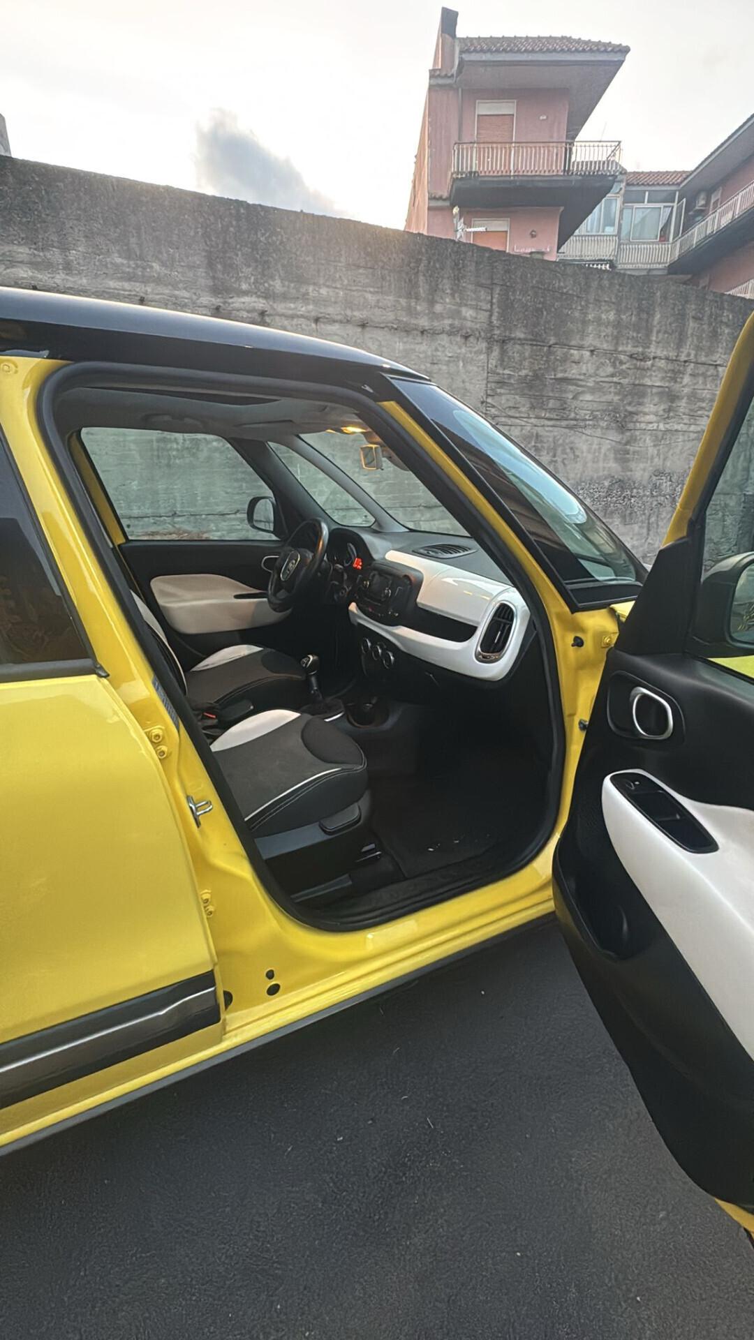 FIAT 500 L TREKKING MULTIJET 1.3 85 CV MULTISPAZIO ANNO 2014
