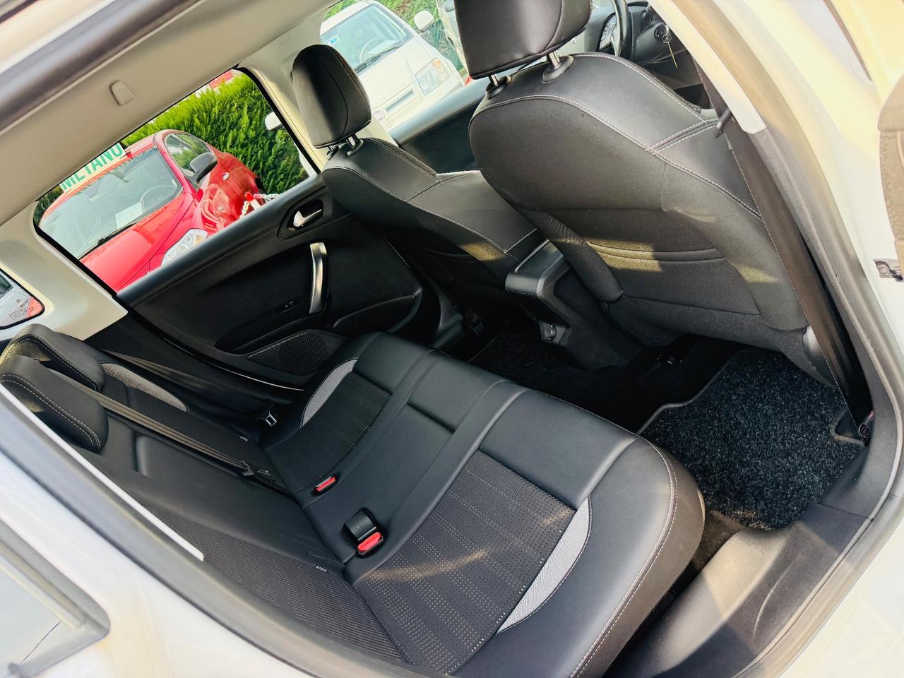 Peugeot 2008 BlueHDi 120 EAT6 S&S Allure Ok nEOPATENTATI