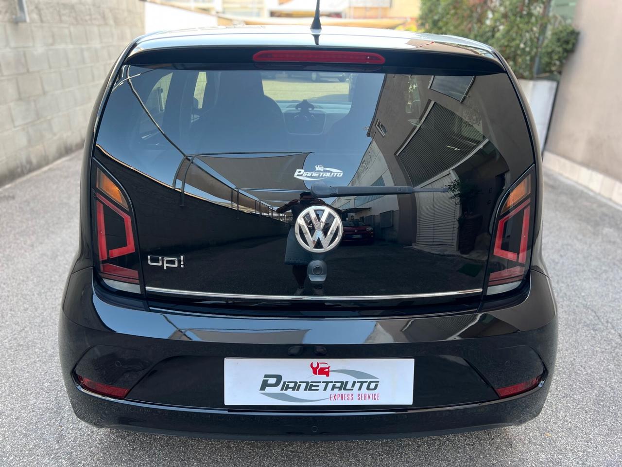 Volkswagen up! 5p 1.0 High 75cv RESTYLING PDC/TEL15; PERFETTA