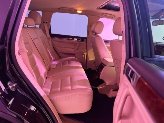 VOLKSWAGEN Touareg 2.5 R5 TDI