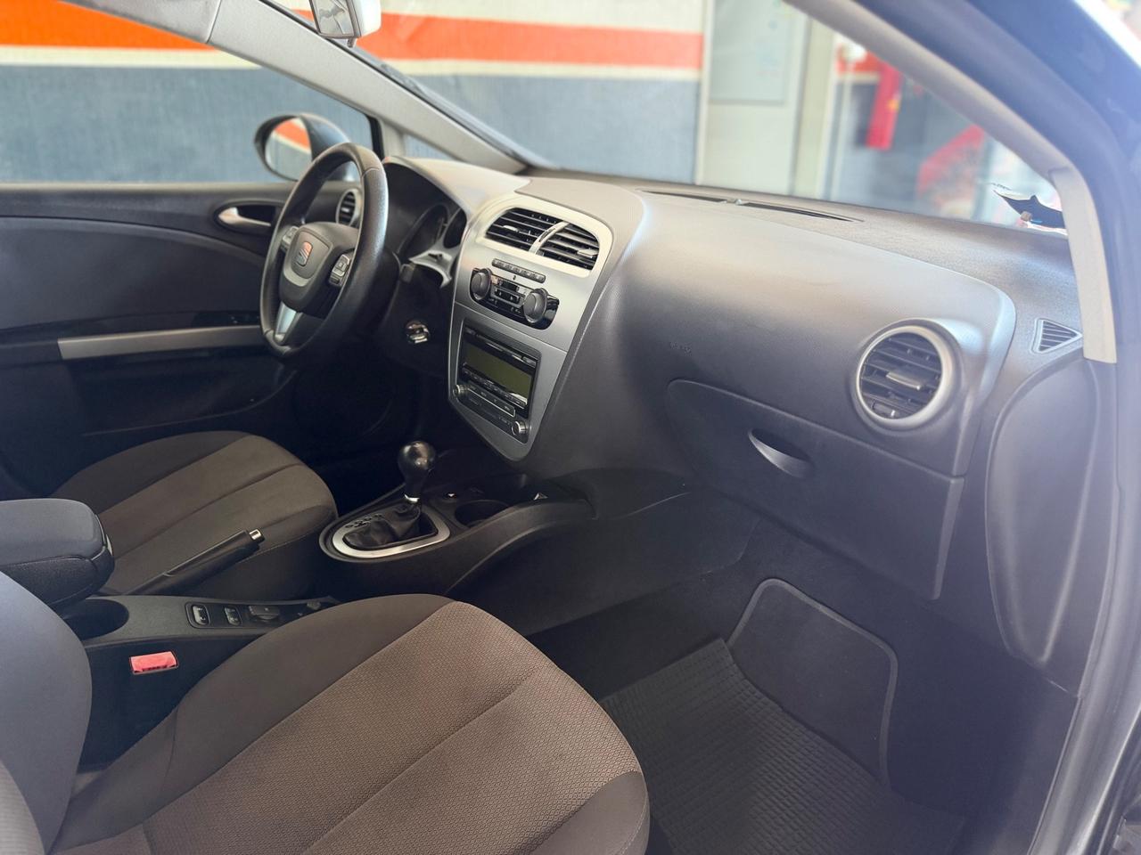 Seat Leon 1.6 TDI CR DPF DSG Style NEOPATENTATI